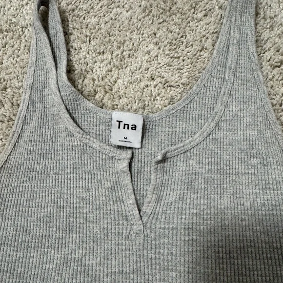 Aritzia Ribbed Top - Picture 2 of 2